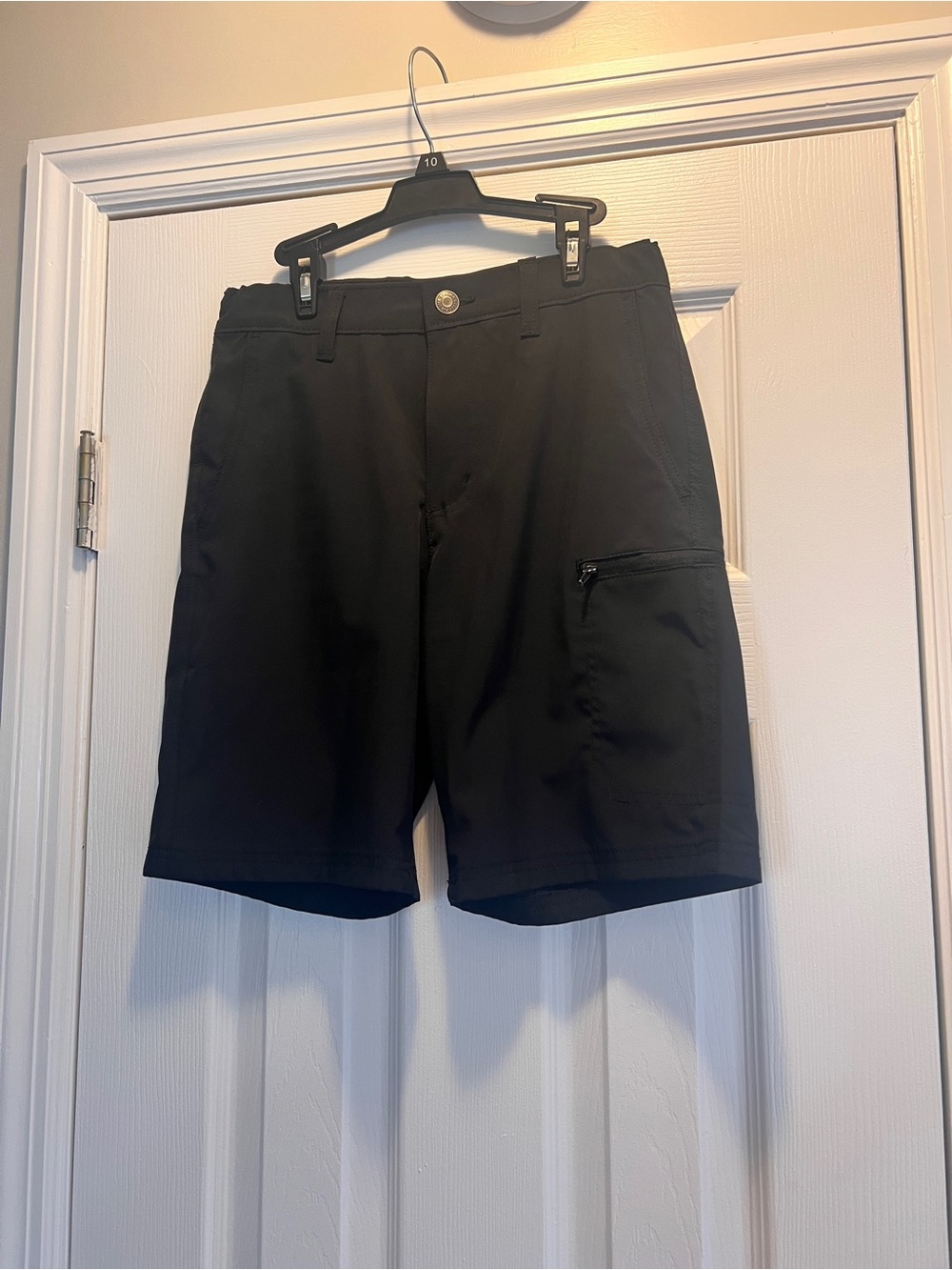Sonoma Black Cargo Shorts with Zip Pocket